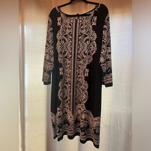 Black and white dress size 24